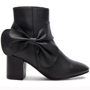 NWB Anthropologie Seychelles Black Bow Ankle Boots